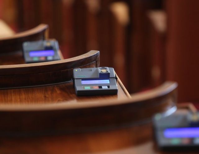 Парламентът избра Анна Александрова за председател на правната комисия