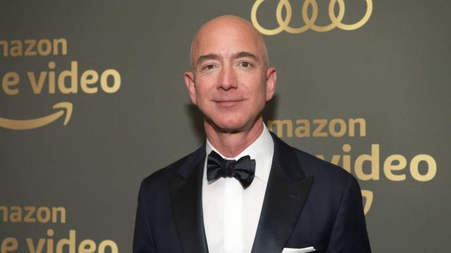 Jeff Bezos a devenit mai bogat cu 13 miliarde de dolari într-o singură zi