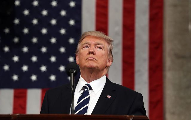 Donald Trump anunță taxe vamale de 100% asupra filmelor produse în străinătate
