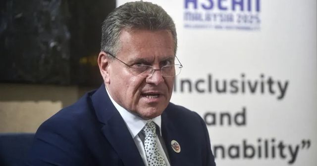 Sefcovic, 'stop Cina a restrizioni terre rare anche per Ue'