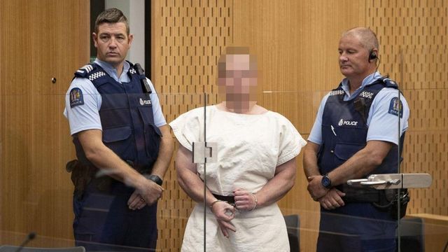 Nuova Zelanda, killer moschee: 50 capi d'accusa per omicidio