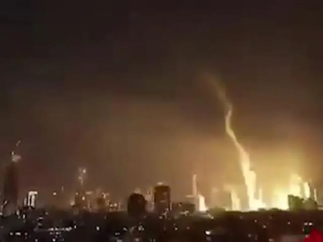 Irán responde a Israel con el lanzamiento de cientos de misiles hacia Tel Aviv