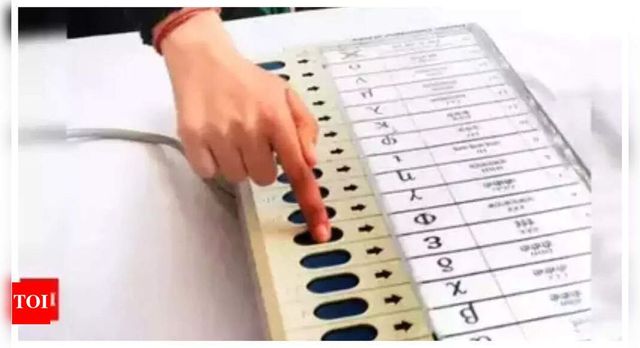 Reduce number of voters per polling booth, political parties urge State Election Commission