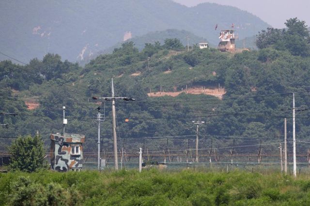 La Corea del Nord ha fatto esplodere un ufficio di collegamento al confine con la Corea del Sud