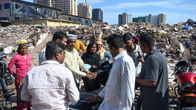 Teljes és azonnali tűzszünetet kötött Pakisztán és India