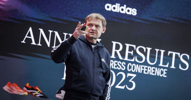 Adidas lascia il contratto collettivo. Sindacati: inaccettabile