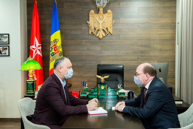 Додон: Мы ожидаем завершения процедуры регистрации вакцины Спутник V в Молдове