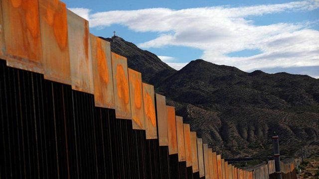 Judge blocks Trump from building sections of border wall