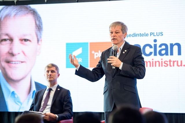 PLUS, partidul lui Dacian Cioloș, vrea fuziune cu USR-ul lui Barna