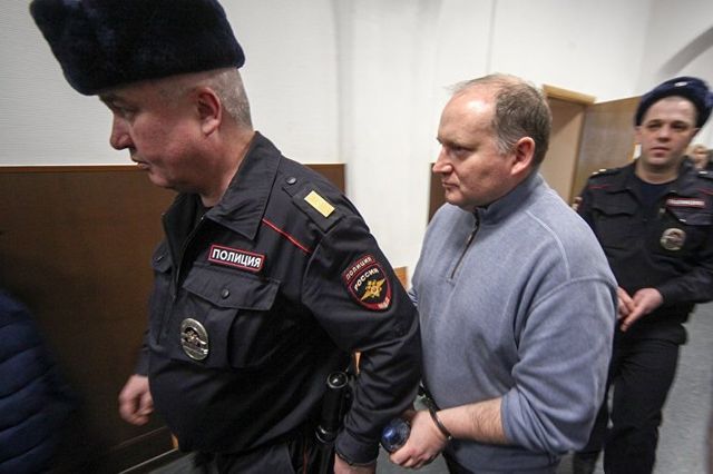 Суд перевел фигуранта дела Baring Vostok Дельпаля под домашний арест