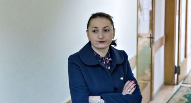 Instanța obligă Uniunea Avocaților să-i dea licență Adrianei Bețișor, fosta procuroră în dosarul Filat