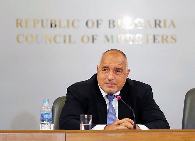 Длъжни сме да направим всичко по нашите сили, за да защитим живота и здравето на българския народ, написа премиерът Борисов във Фейсбук