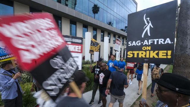Principio de acuerdo de los guionistas con la industria de Hollywood