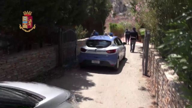Poliția italiană confiscă bunuri ale mafiei în valoare 150 de milioane de euro