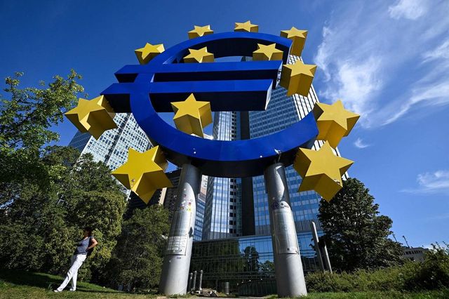 La Bce alza i tassi di un quarto di punto, al 4,50%