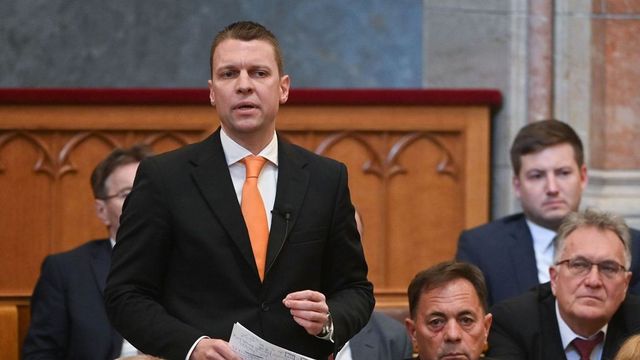 A 20 ezer aláírás megvan, a Fidesz-KDNP folytatja az aláírásgyűjtést az EP-választáshoz