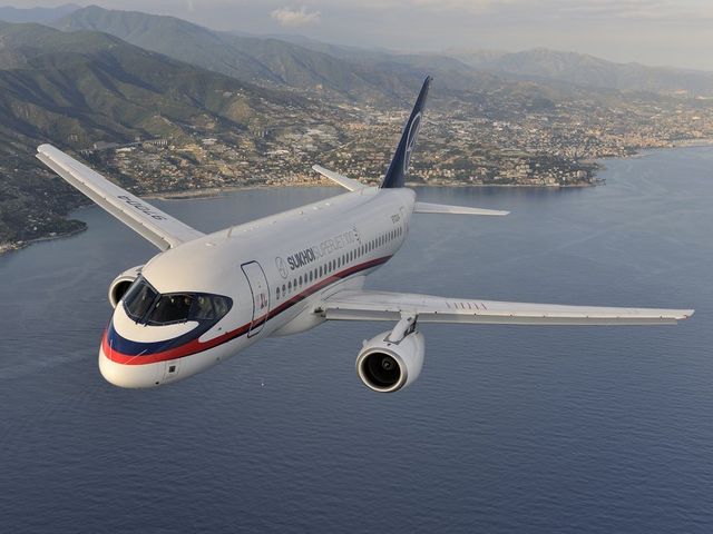 Росавиация запросила данные о сертификации Sukhoi Superjet 100