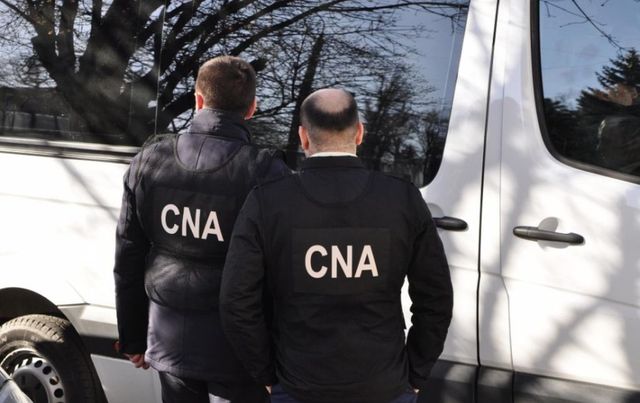 В Бельцах арестованы два офицера по подозрению в коррупции
