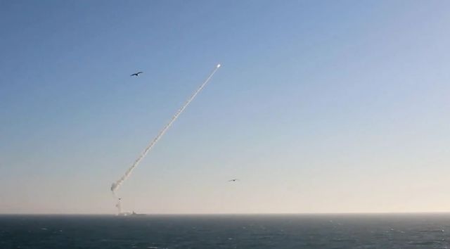 Rusia a testat racheta hipersonică Zircon în Marea Barents, în cadrul exercițiului Zapad-2025