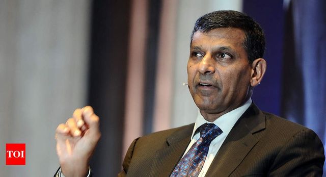 Raghuram Rajan says political parties should not promise farm loan waiver in elections