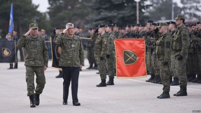 Kosovo, criticată de peste tot pentru decizia de a-și face armată proprie