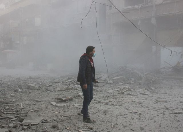 Cel puțin 107 oameni răniți în urma unui atac chimic în Siria