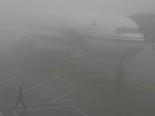 Curse anulate sau amânate, pe Aeroportul Chișinău, din cauza ceții dense