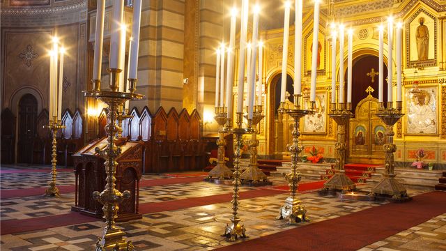 Un bărbat a murit în biserică, la Dornești, în timpul slujbei