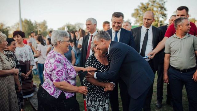 PSRM, PDM și Partidul Șor au oferit cele mai multe cadouri electorale alegătorilor. Constatările Promo-LEX