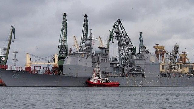 Русия с военни учения в Черно море на фона на напрежението с Украйна
