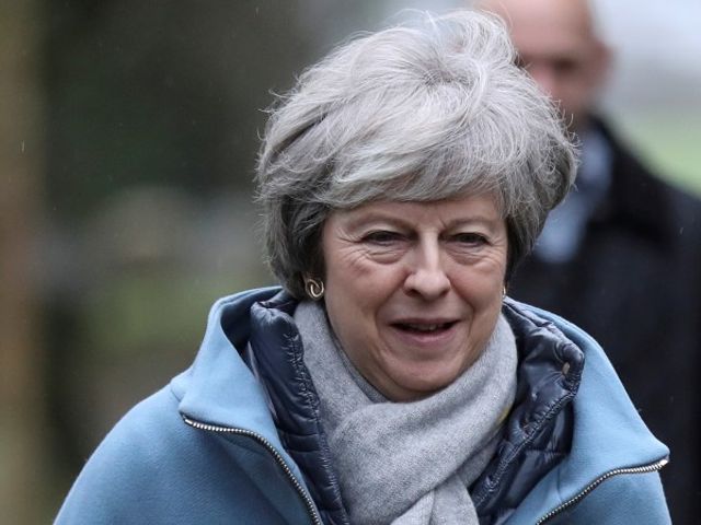 Тереза Мей ще поиска повече време за сделката за Brexit