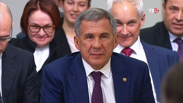 Путин во второй раз за день сделал замечание главе Татарстана