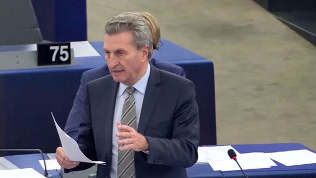 Evropská komise dle Oettingera nehodlá dotovat Česko do vyřešení kauzy Babiše