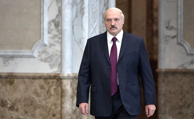 Лукашенко предупредил о попытках попробовать Белоруссию «на зуб»