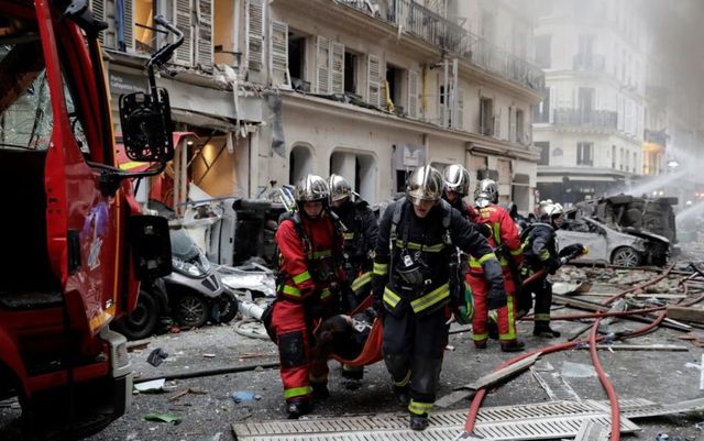 Explozie puternică la Paris. Mai multe persoane, rănite
