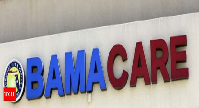 US federal judge rules Obamacare unconstitutional