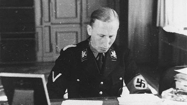 Německá kontrarozvědka bude sledovat AfD. Její člen chválil Heydricha