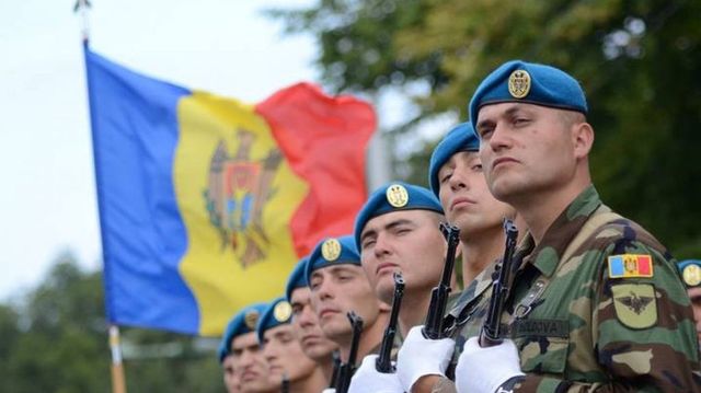 Nouă perechi de gemeni din cadrul Armatei Naționale a Republicii Moldova, împart la doi bucuriile și provocările serviciului militar