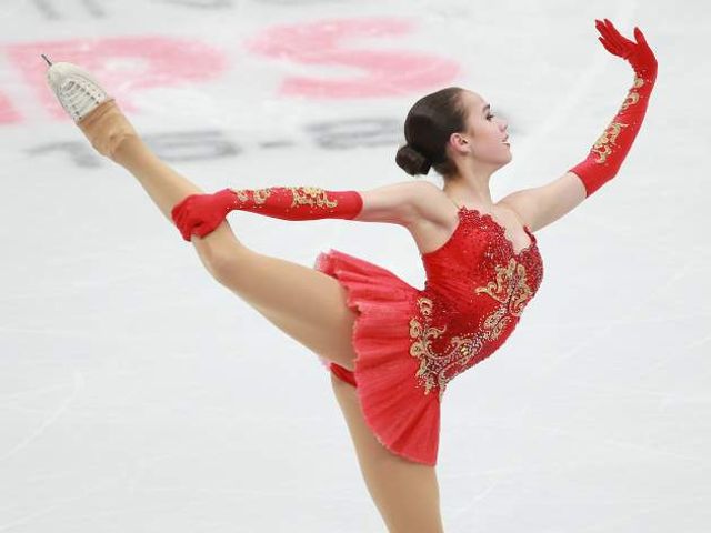 Фигуристка Кихира побила мировой рекорд Загитовой в короткой программе