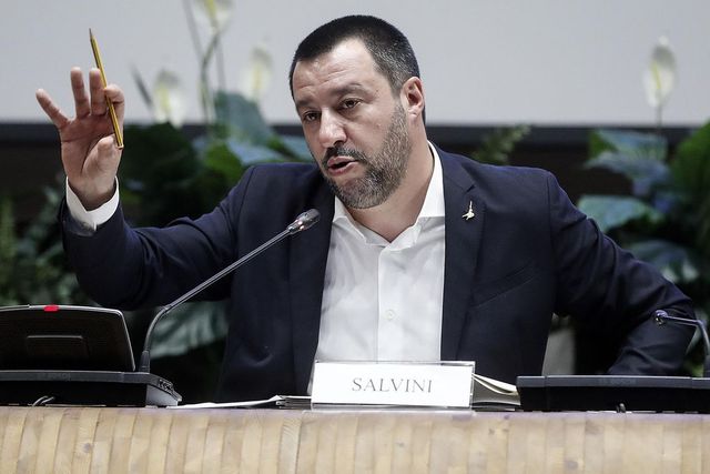 Osservatorio sulla violenza negli stadi, la conferenza stampa di Salvini