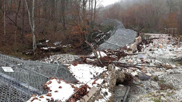 Част от оградата с Турция отново падна
