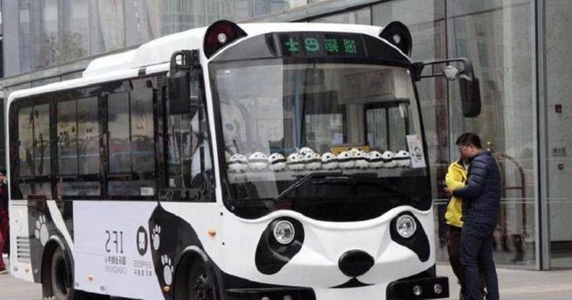 Autobuzul inteligent ''panda'', lansat într-o provincie din estul Chinei
