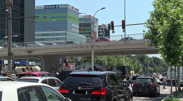 Dezvăluiri în cazul semafoarelor care ar fi fost accesate ilegal în București