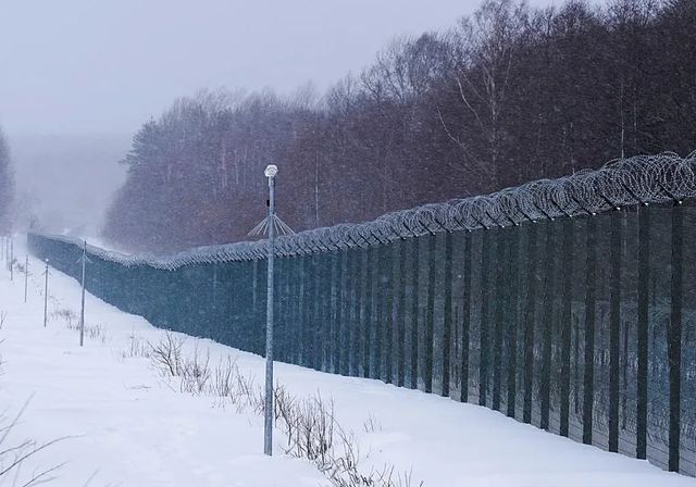 Lituania declara el estado de emergencia por globos de contrabando bielorrusos