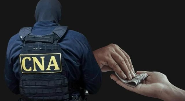 20 de mii de euro pentru eliberarea unui condamnat pentru viol. Un bărbat a fost reținut de CNA