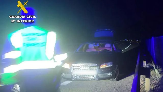 Detenido por conducir en sentido contrario de la autovía durante 14 kilómetros y triplicar la tasa de alcoholemia en Murcia