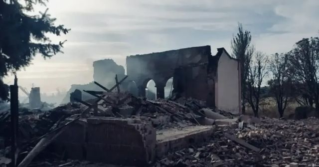 Mohutný požár v Dnipru zničil humanitární pomoc za dvacet milionů korun