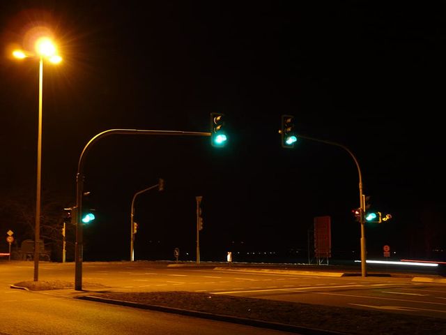 Primăria Chișinău a decis conectarea cu o oră mai târziu și deconectarea cu o oră mai devreme a iluminatului stradal