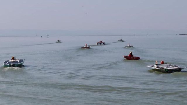 A BME napelemes versenyhajója Balatonalmádiban hasított