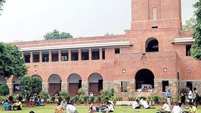 DU’s single girl child quota violates right to equality: St. Stephen’s